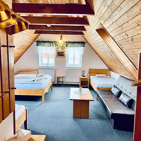 Pension Roubenka Гаррахов Экстерьер фото